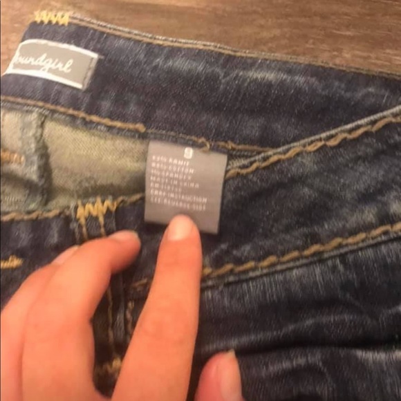 Gently used jeans - Picture 1 of 5